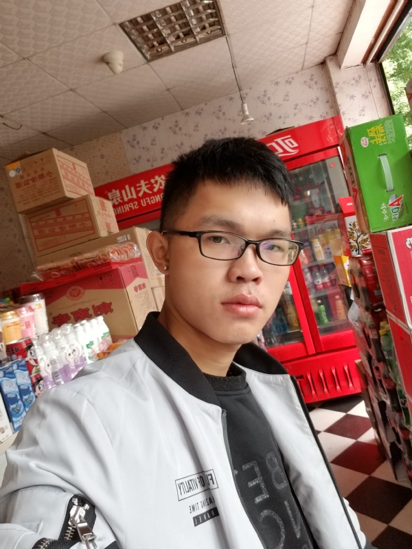 柒年的第一张照片--平潭相亲网