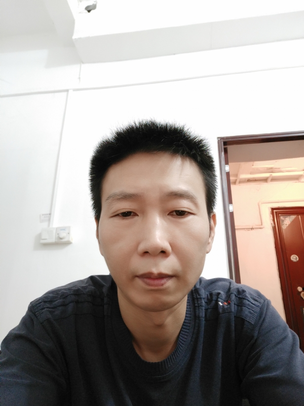 爱依然的第一张照片--平潭相亲网