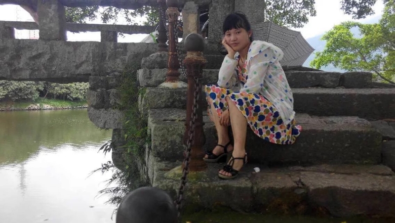 女子悠然的第一张照片--平潭相亲网