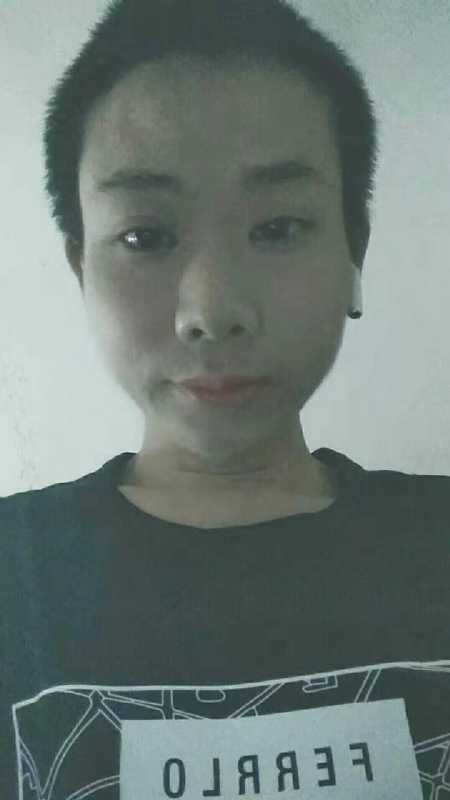 水中月的第一张照片--平潭相亲网