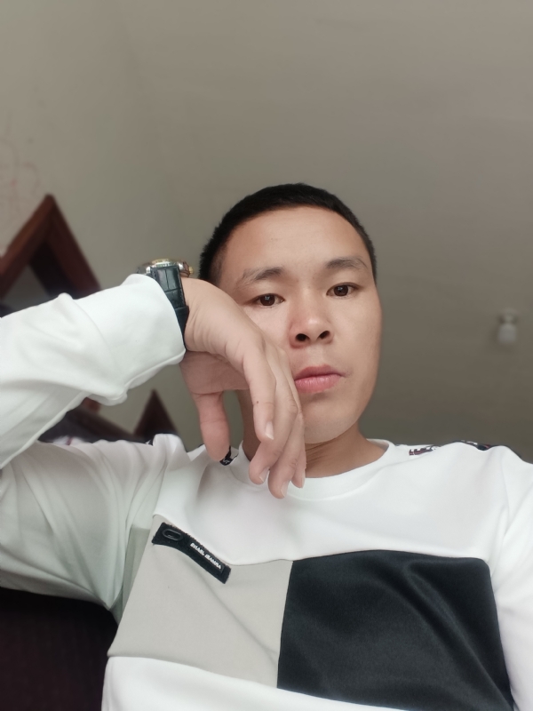 冷漠的第一张照片--平潭相亲网