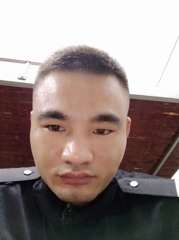 泉的第一张照片--平潭相亲网