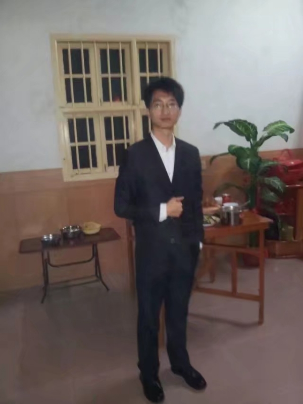 潇湘剑雨的第一张照片--平潭相亲网