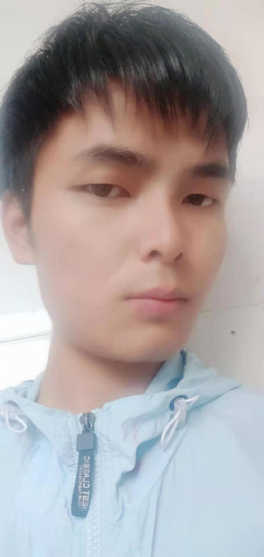 安静的男生的第一张照片--平潭相亲网