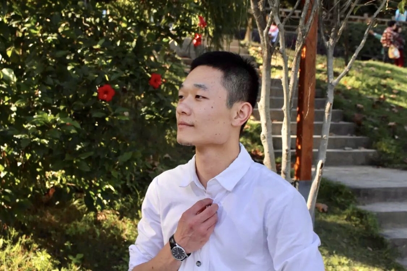 落落大方的第一张照片--平潭相亲网