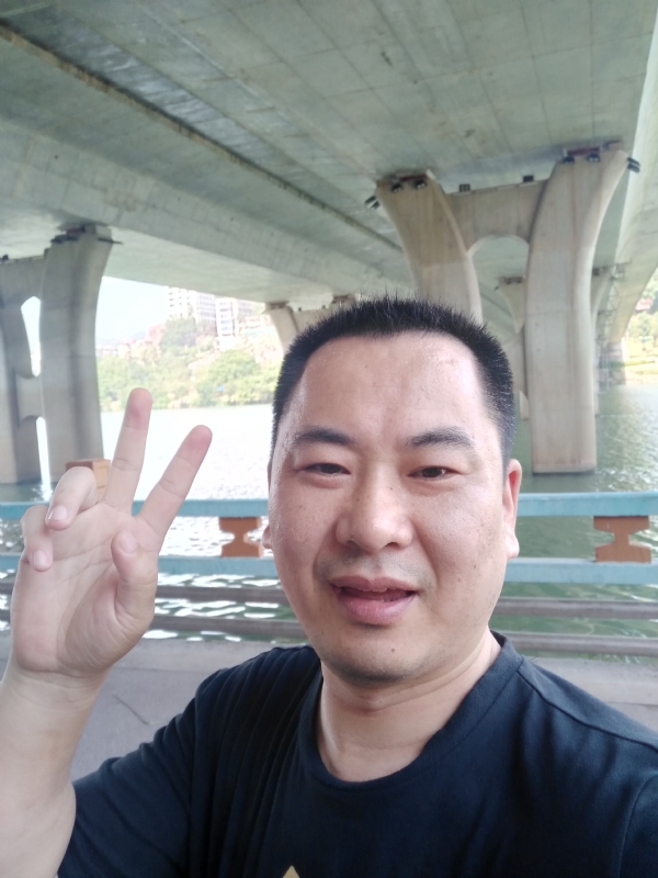 上人的第一张照片--平潭相亲网