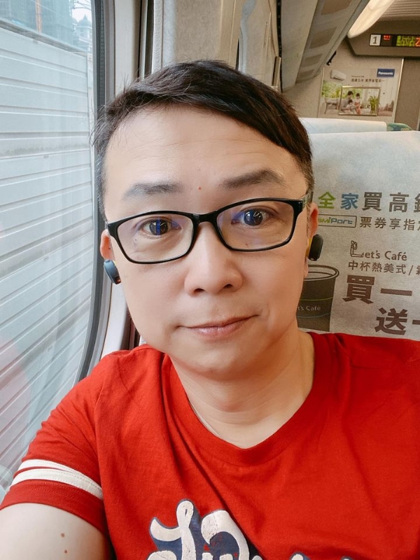 陈道明的第一张照片--平潭相亲网