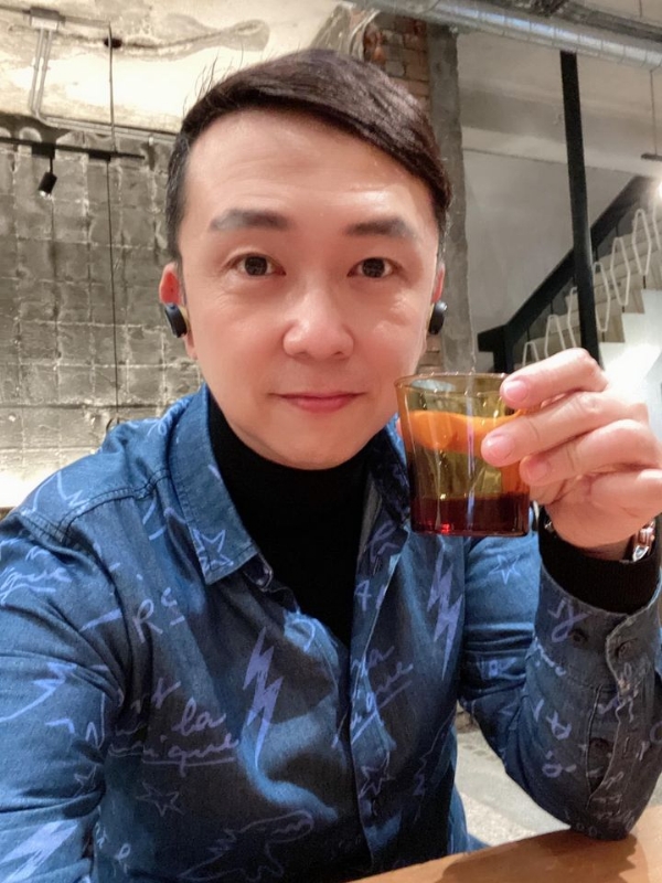 陈道明的第二张照片--平潭相亲网