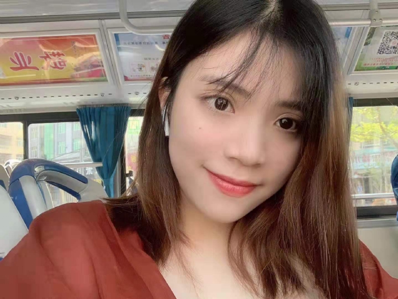 小眼睛的第一张照片--平潭相亲网