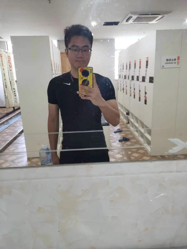 习惯发呆的第一张照片--平潭相亲网