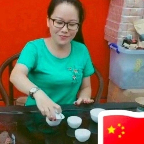 妖娆的第一张照片--平潭相亲网