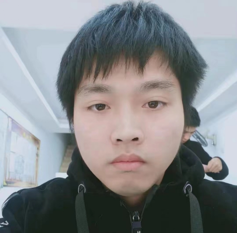 无奋斗不清春的第一张照片--平潭相亲网
