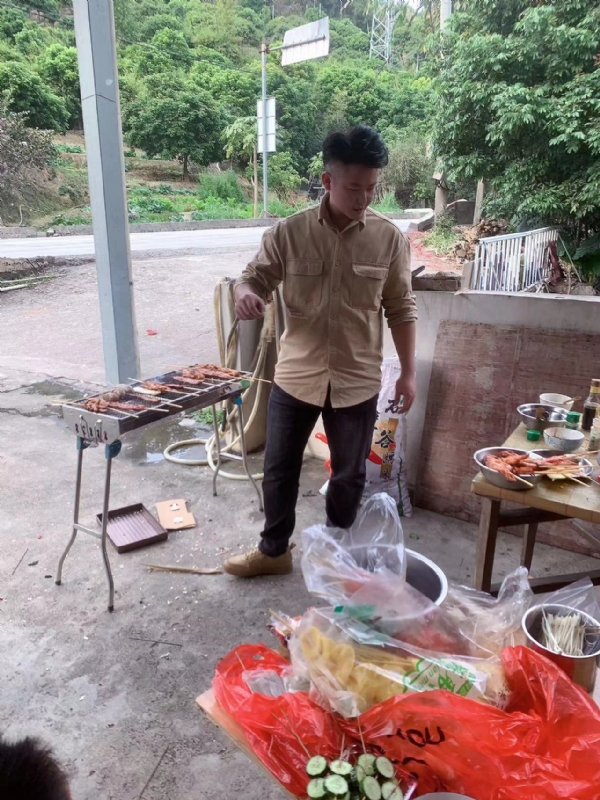 你黑我哟的第一张照片--平潭相亲网