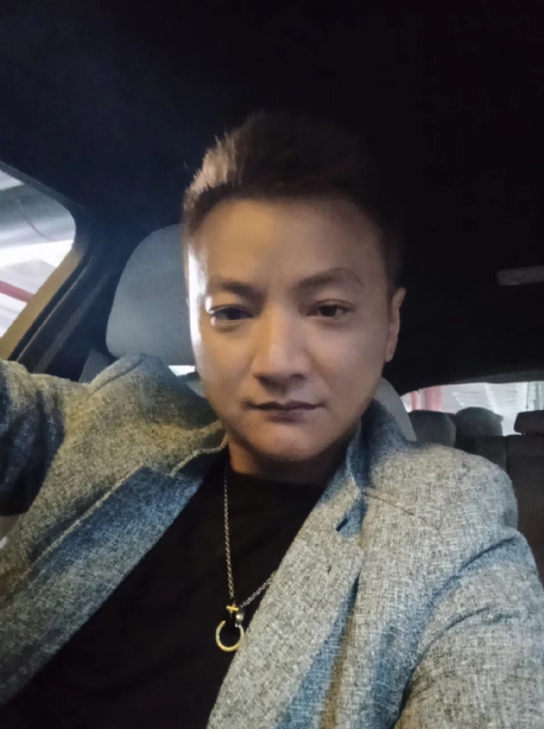 夜、有雨敲窗的第三张照片--平潭相亲网